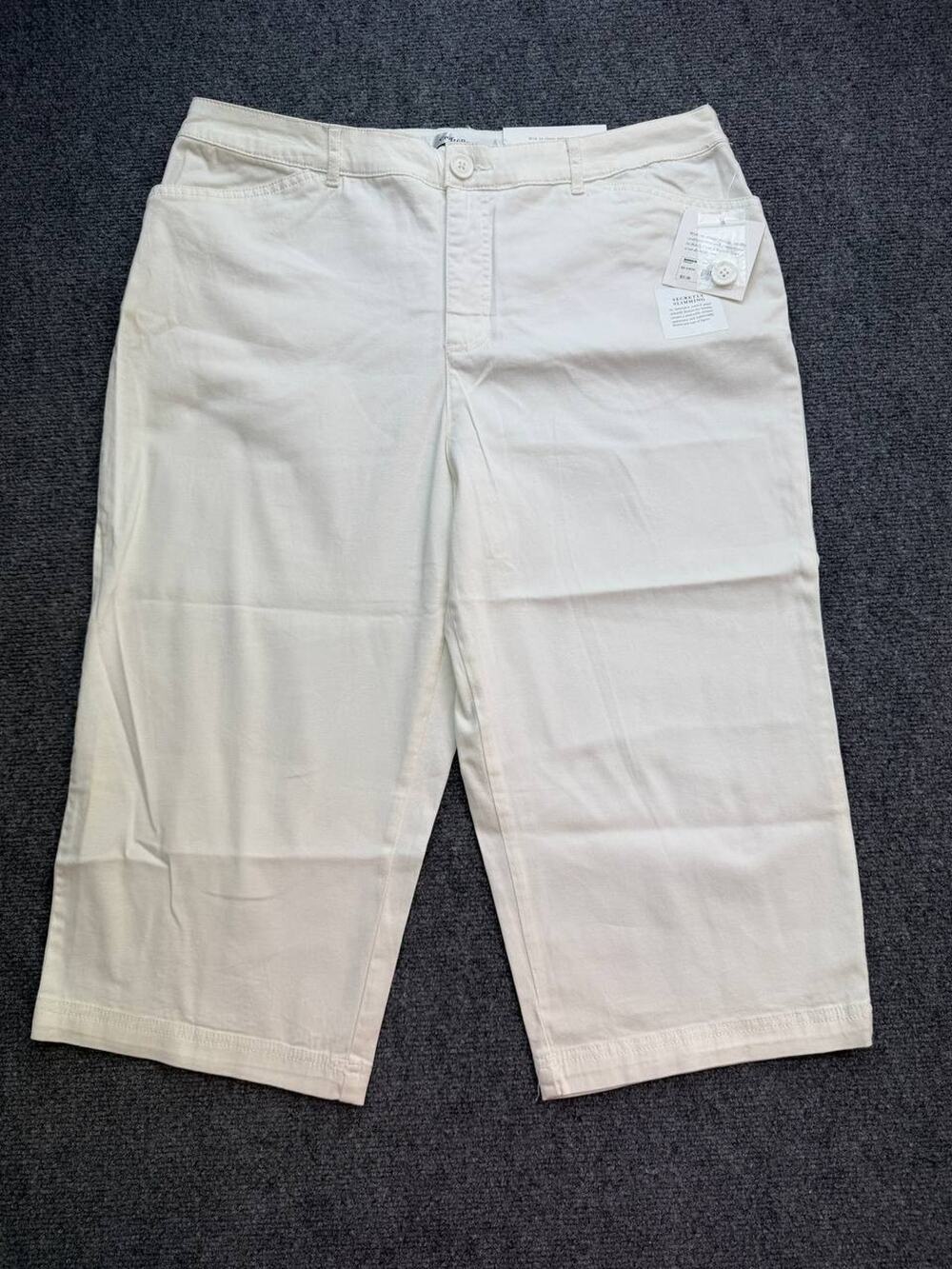 Croft & Barrow Womens Petite Stretch Capri Pants Size 16P White Cotton Blend
